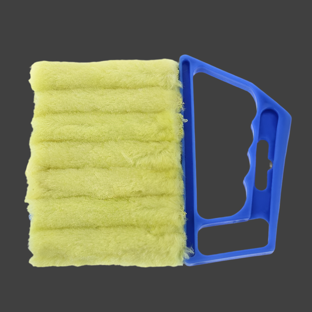 Blades window cleaner