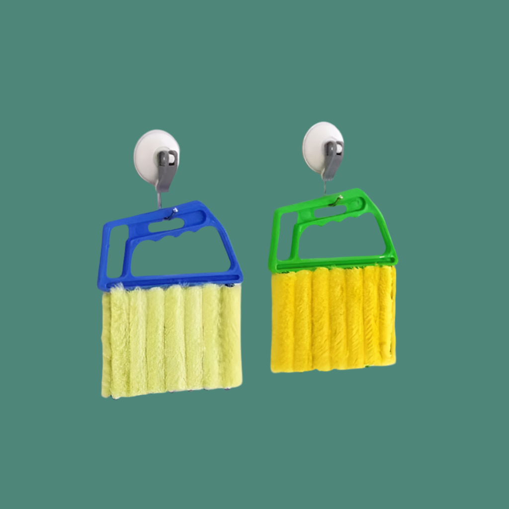 Blades window cleaner